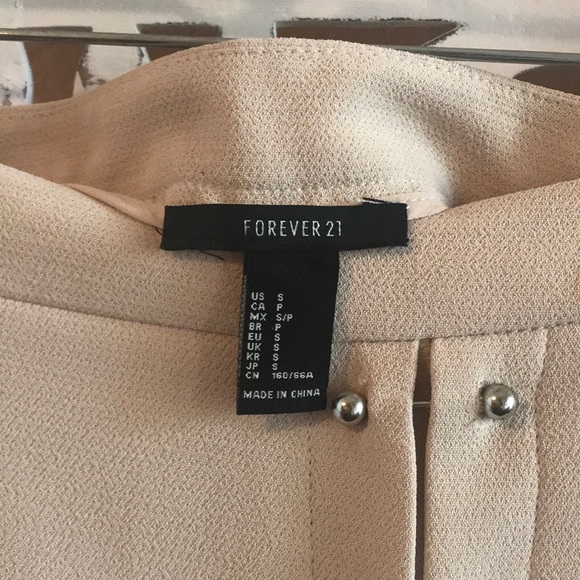 Skirt w/thigh high split💕 - Picture 2 of 2